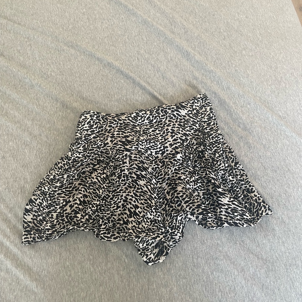 ANIMAL PRINT SHORTS